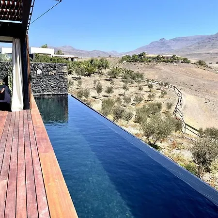 Wake Up To Nature. Villa
